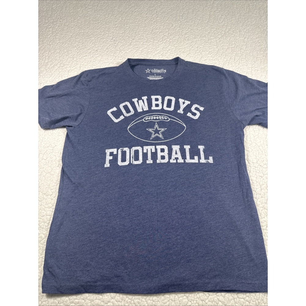 Dallas Cowboys T Shirt Mens L NWOT  Navy Blue Distressed Football Graphic NFL